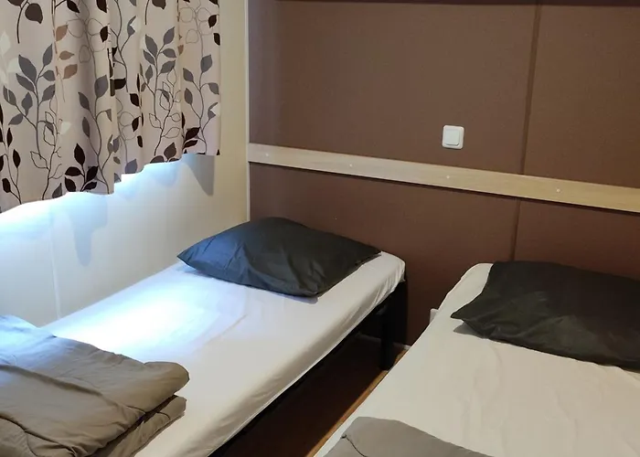 Mobil-home 6 Pers Avec Terrasse A - Api-1-52-973